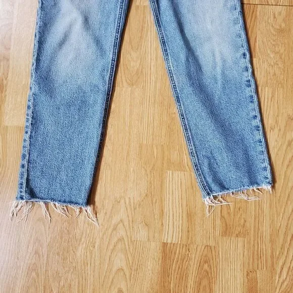 ✨J. CREW✨ High-rise '90s Classic Straight-fit Jean - [Size 26x26] - Picture 7 of 15